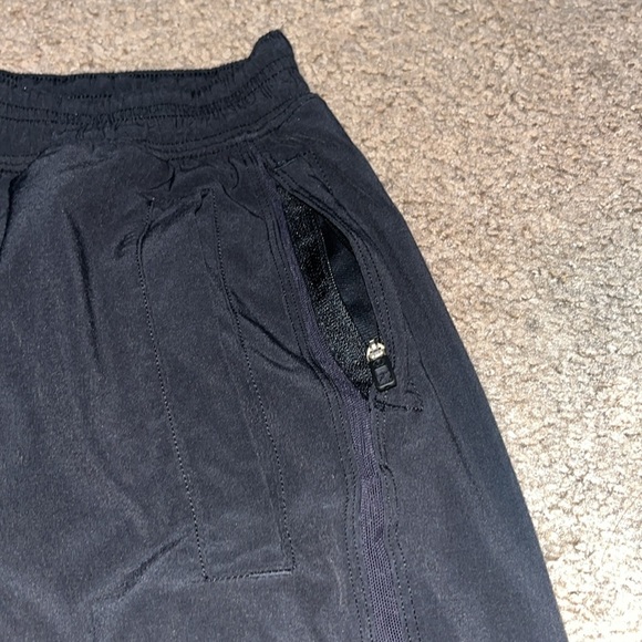 Lululemon Pace Breaker Short Lined 9" Black Small - Picture 5 of 11